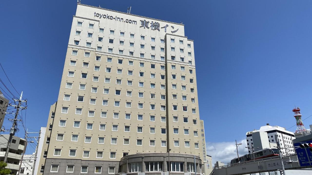 Toyoko Inn Okinawa Naha Asahibashi Ekimae Екстер'єр фото