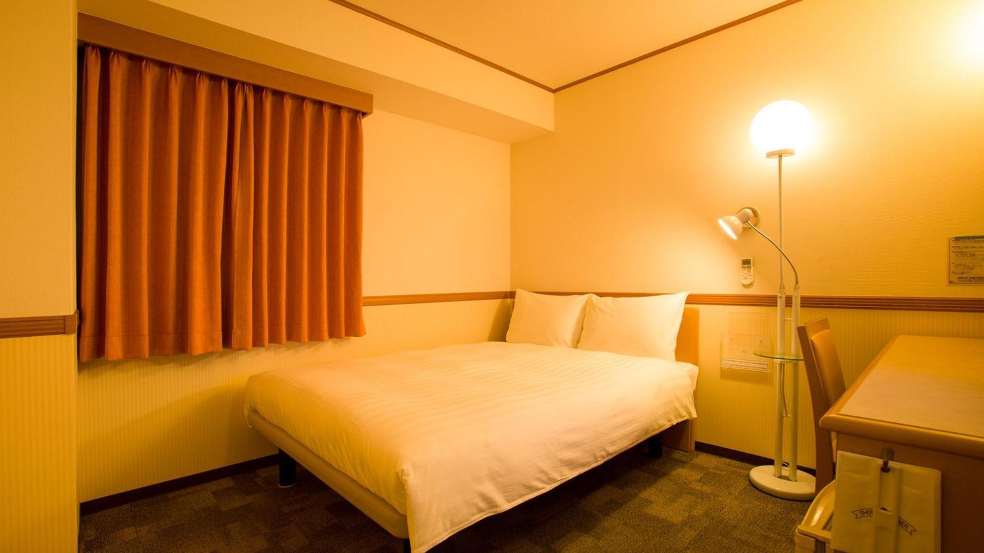 Toyoko Inn Okinawa Naha Asahibashi Ekimae Номер фото